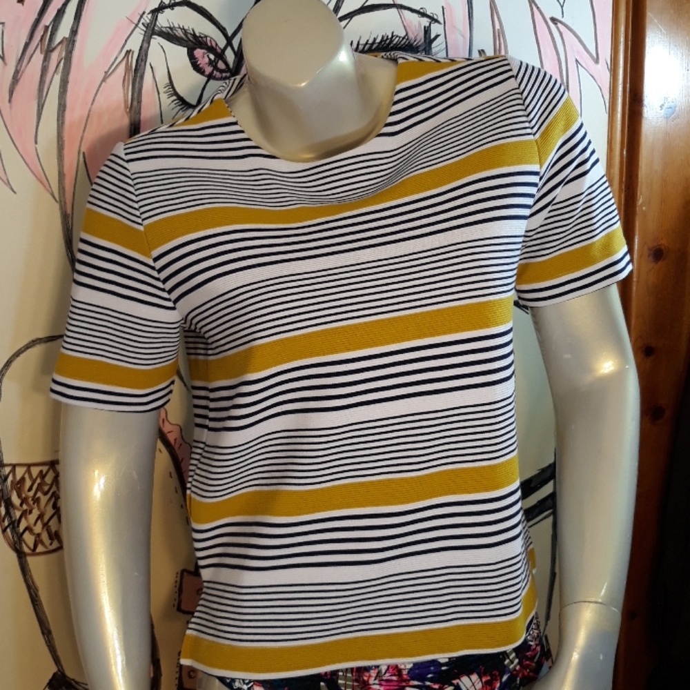 Old navy top